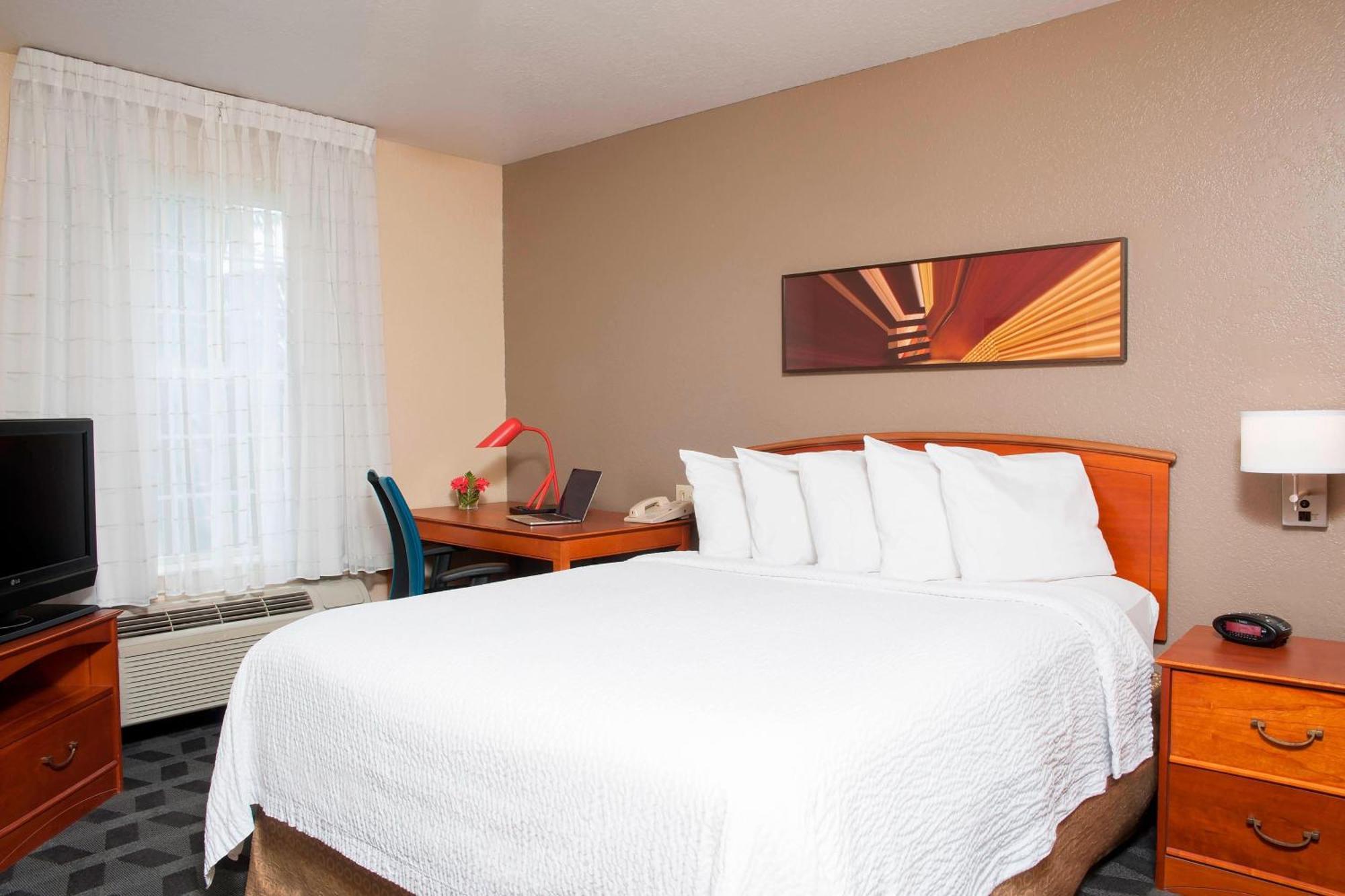 Towneplace Suites By Marriott Indianapolis - Keystone מראה חיצוני תמונה