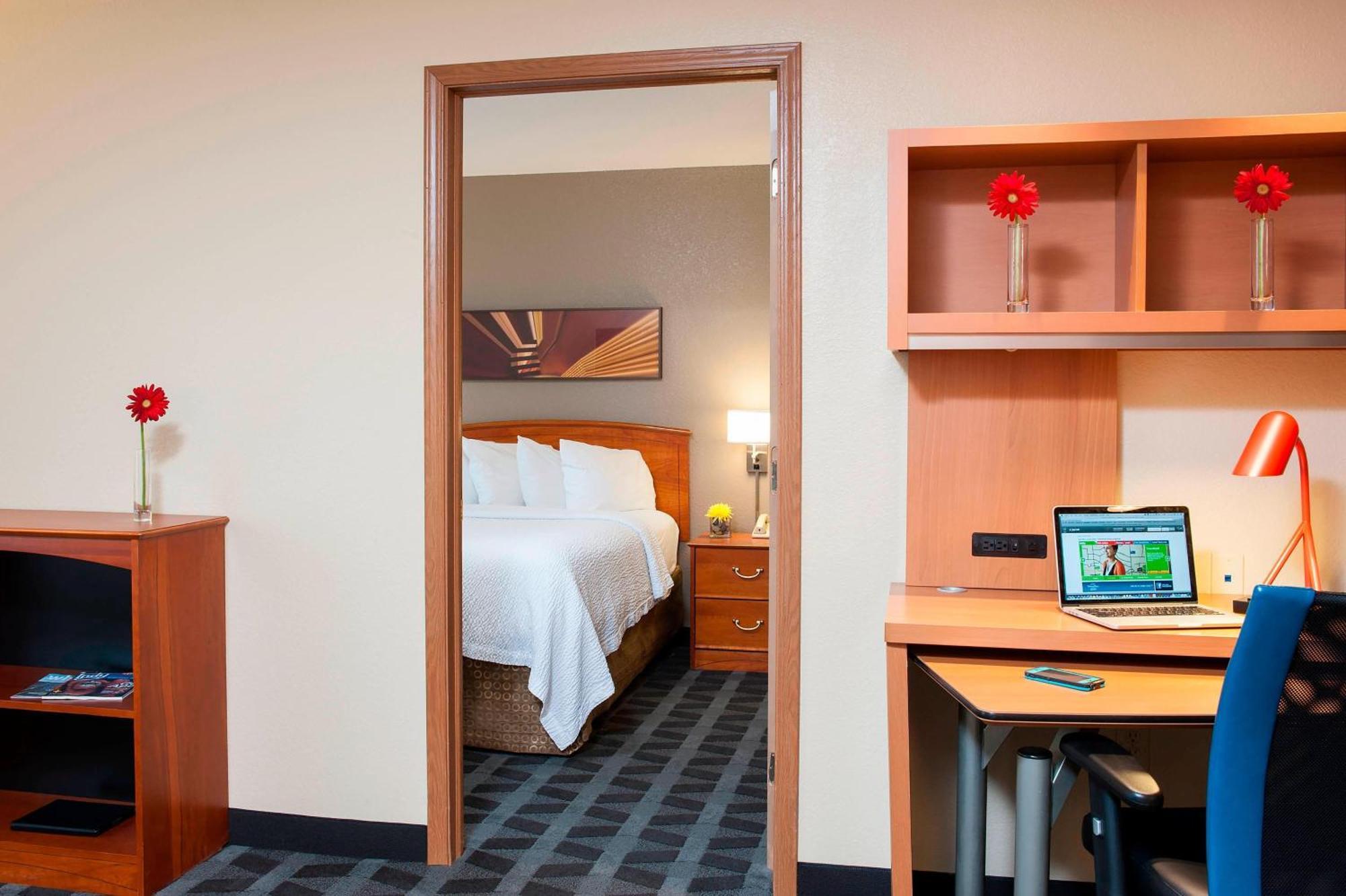 Towneplace Suites By Marriott Indianapolis - Keystone מראה חיצוני תמונה